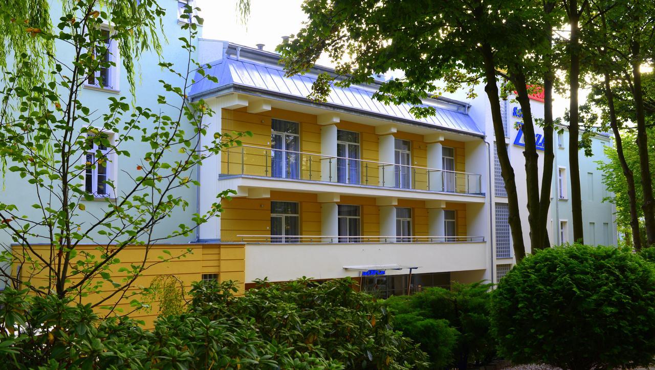 Hotel Zorza كولوبرزيغ المظهر الخارجي الصورة