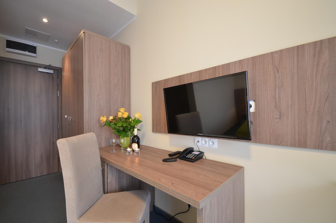 Hotel Zorza كولوبرزيغ المظهر الخارجي الصورة
