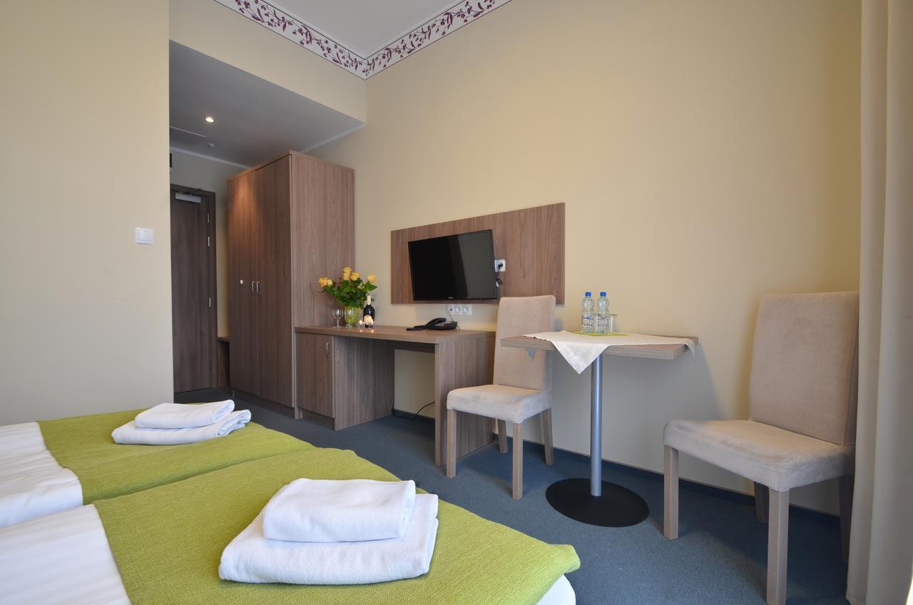 Hotel Zorza كولوبرزيغ المظهر الخارجي الصورة
