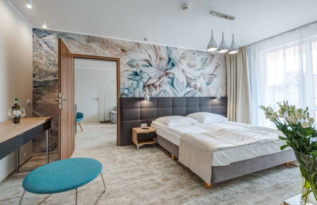 Hotel Zorza كولوبرزيغ المظهر الخارجي الصورة